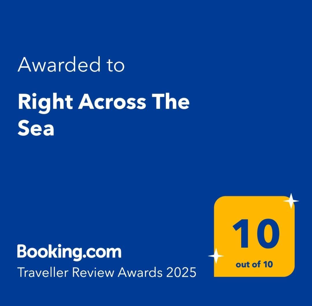 Right Across The Sea Villa Nea Kallikrateia Exterior foto